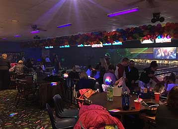 Adult Bowling Parties Avon Lake Ohio | Men's Bowling Leagues